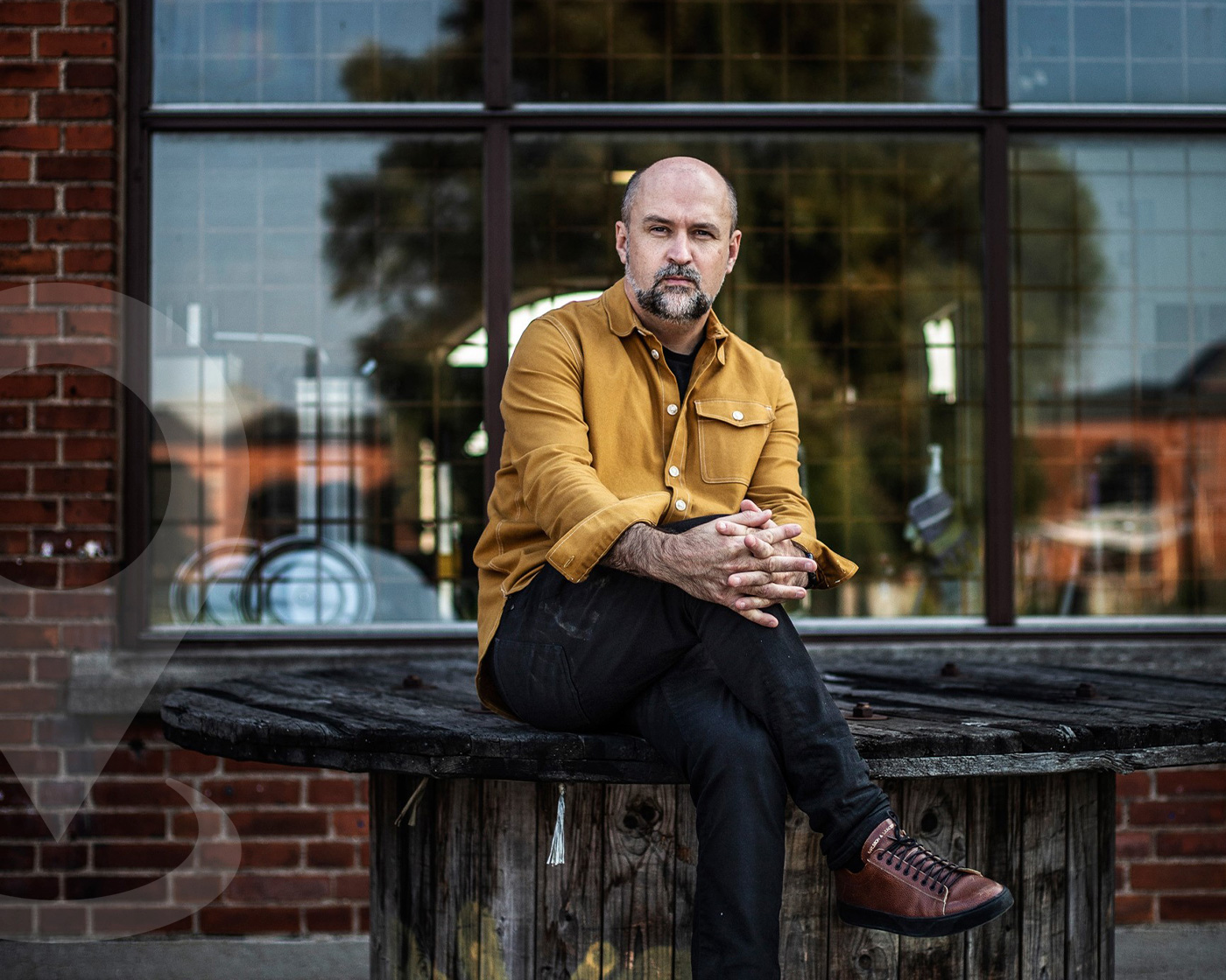 Företagsgruppen Mitt i Malmö besöker Filip Åkerblom från Lilla Kafferosteriet.